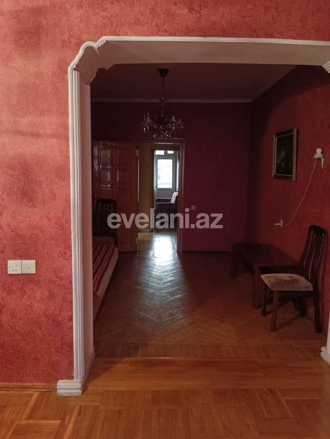 Satılır, köhnə tikili, 4 otaqlı, 129 m², Bakı, Yasamal r.