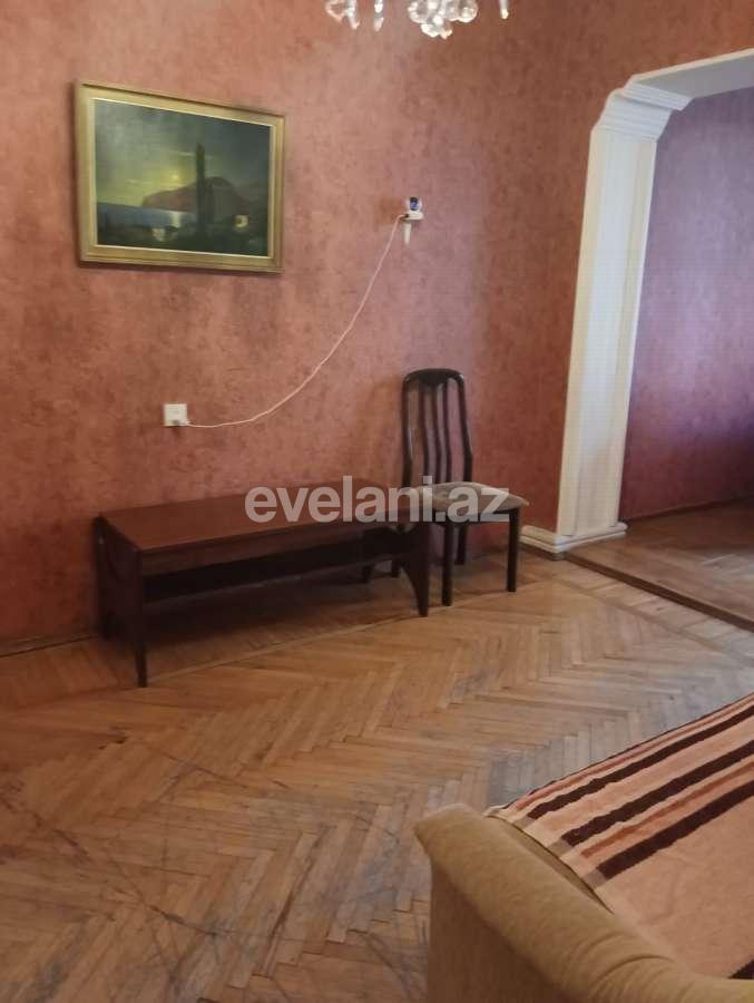 Satılır, köhnə tikili, 4 otaqlı, 129 m², Bakı, Yasamal r.