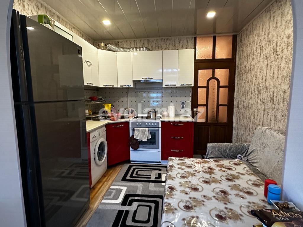 Satılır, köhnə tikili, 3 otaqlı, 86 m², Bakı, Xətai r, Həzi Aslanov q, Həzi Aslanov m.