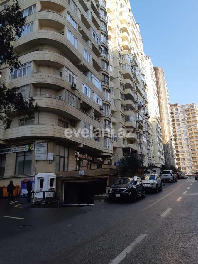Satılır, yeni tikili, 3 otaqlı, 135 m², Bakı, Nəsimi r, 8 Noyabr m.