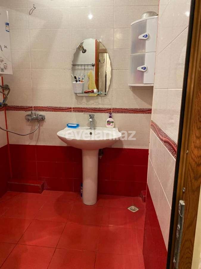 Satılır, köhnə tikili, 3 otaqlı, 74.99 m², Bakı, Xətai r, Həzi Aslanov q, Həzi Aslanov m.