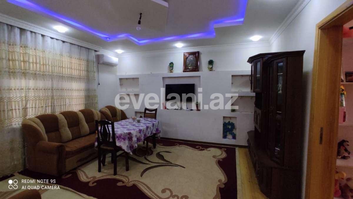 Satılır, həyət evi / bağ, 8 otaqlı, 210 m², Bakı, Binəqədi r, Sulutəpə q, Avtovağzal m.