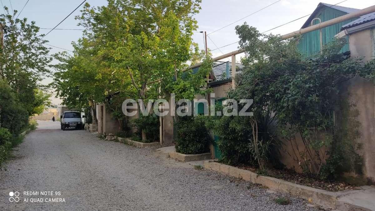 Satılır, həyət evi / bağ, 8 otaqlı, 210 m², Bakı, Binəqədi r, Sulutəpə q, Avtovağzal m.