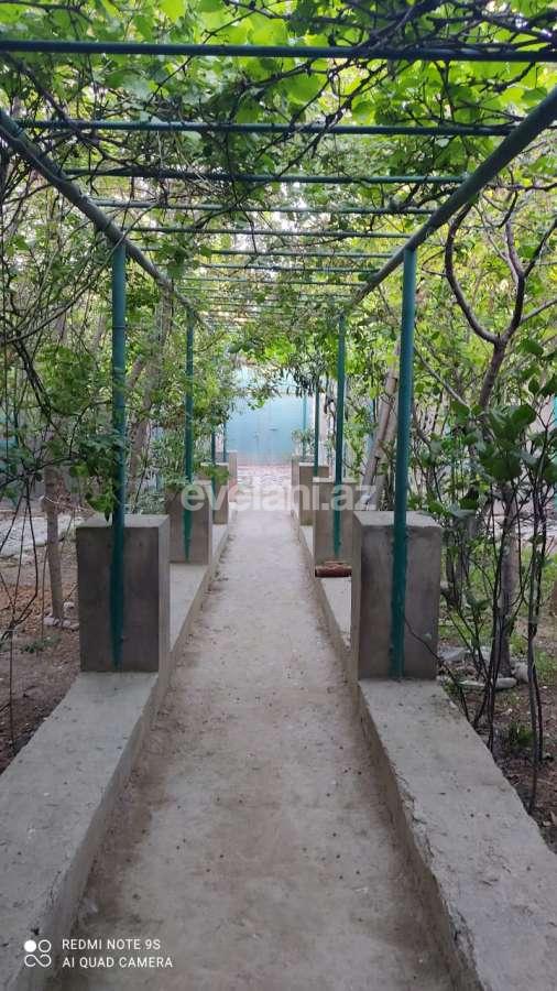 Satılır, həyət evi / bağ, 8 otaqlı, 210 m², Bakı, Binəqədi r, Sulutəpə q, Avtovağzal m.