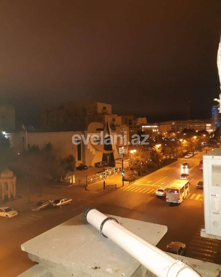 Продаётся, вторичка, 2-комнаты, 50 m², Баку, Ясамальский r, Ясамал p, Элмляр Академиясы m.