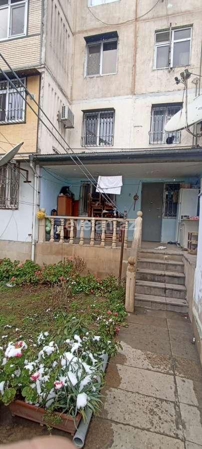 Sale, old building, 4 room, 95 m², Baku, Nizami r, Khalglar Doslugu m.