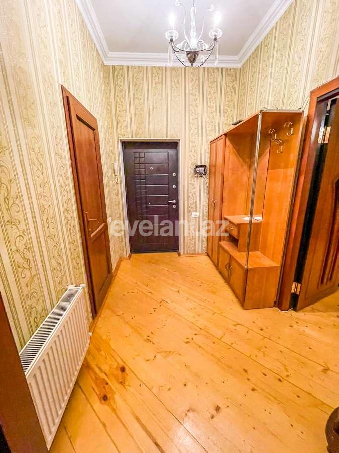 Sale, old building, 2 room, 58.5 m², Baku, Nizami r, Gara Garayev m.