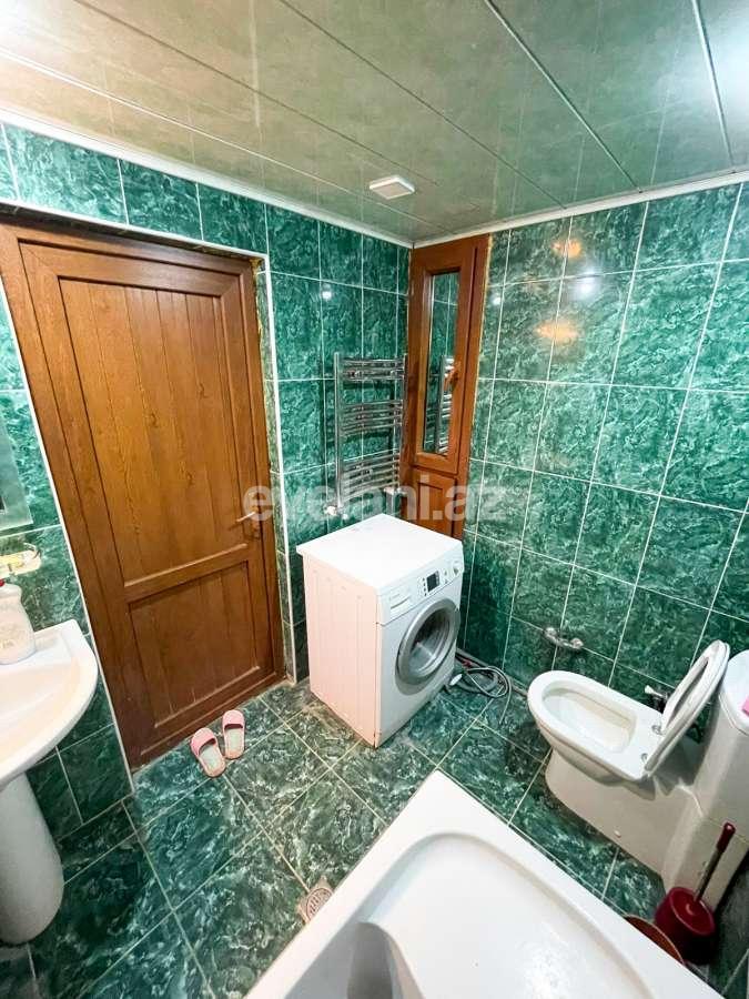 Sale, old building, 2 room, 58.5 m², Baku, Nizami r, Gara Garayev m.