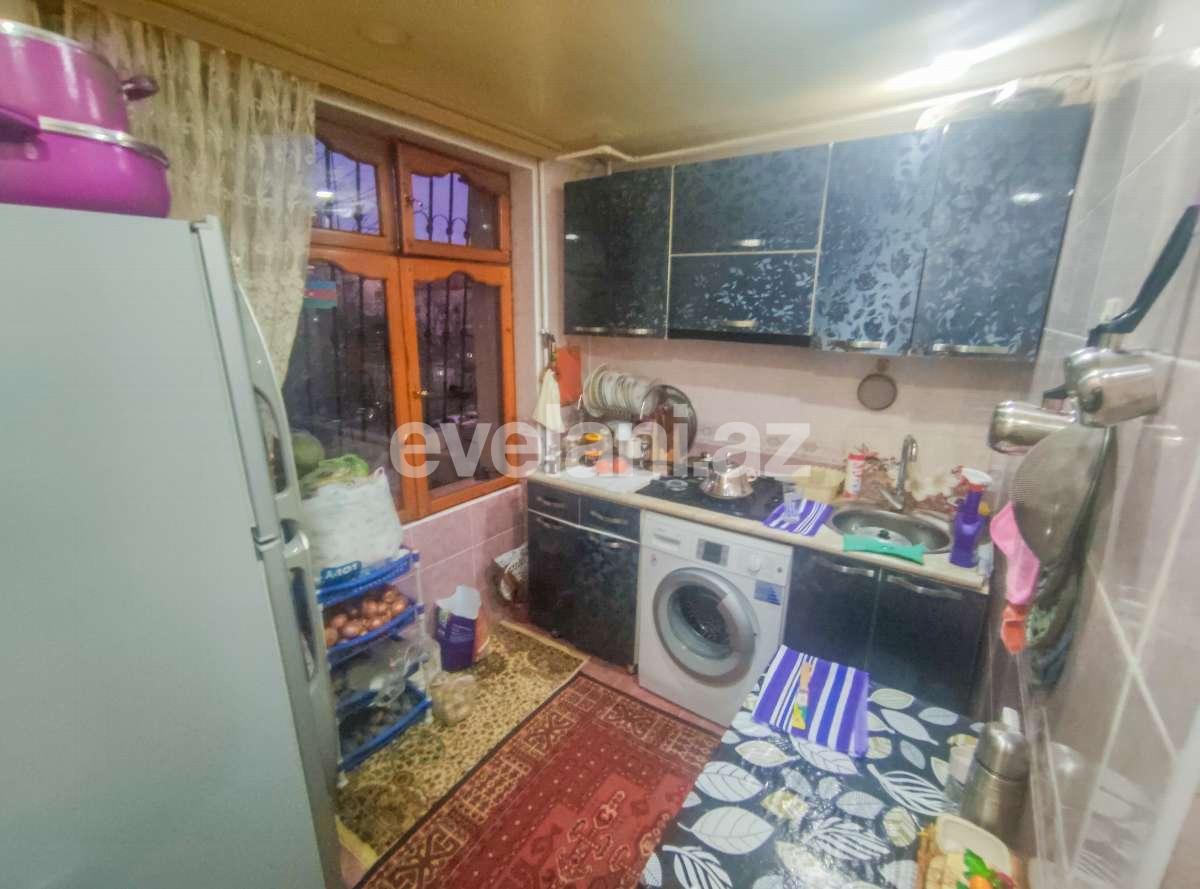 Sale, old building, 2 room, 55 m², Baku, Nizami r, Neftchilar m.