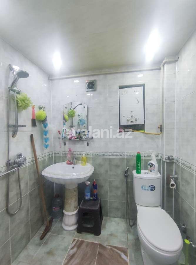 Sale, old building, 2 room, 55 m², Baku, Nizami r, Neftchilar m.