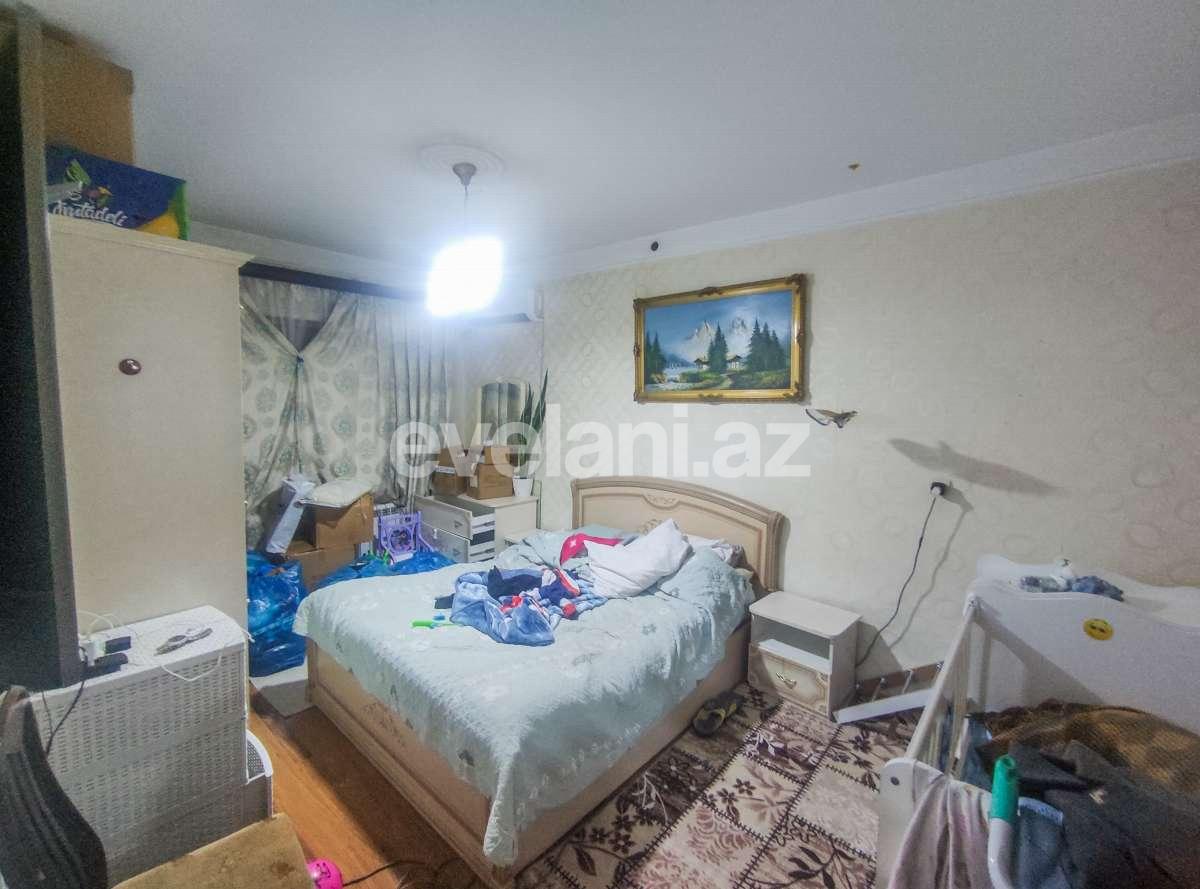 Satılır, köhnə tikili, 3 otaqlı, 82 m², Bakı, Nizami r, Xalqlar Dostluğu m.