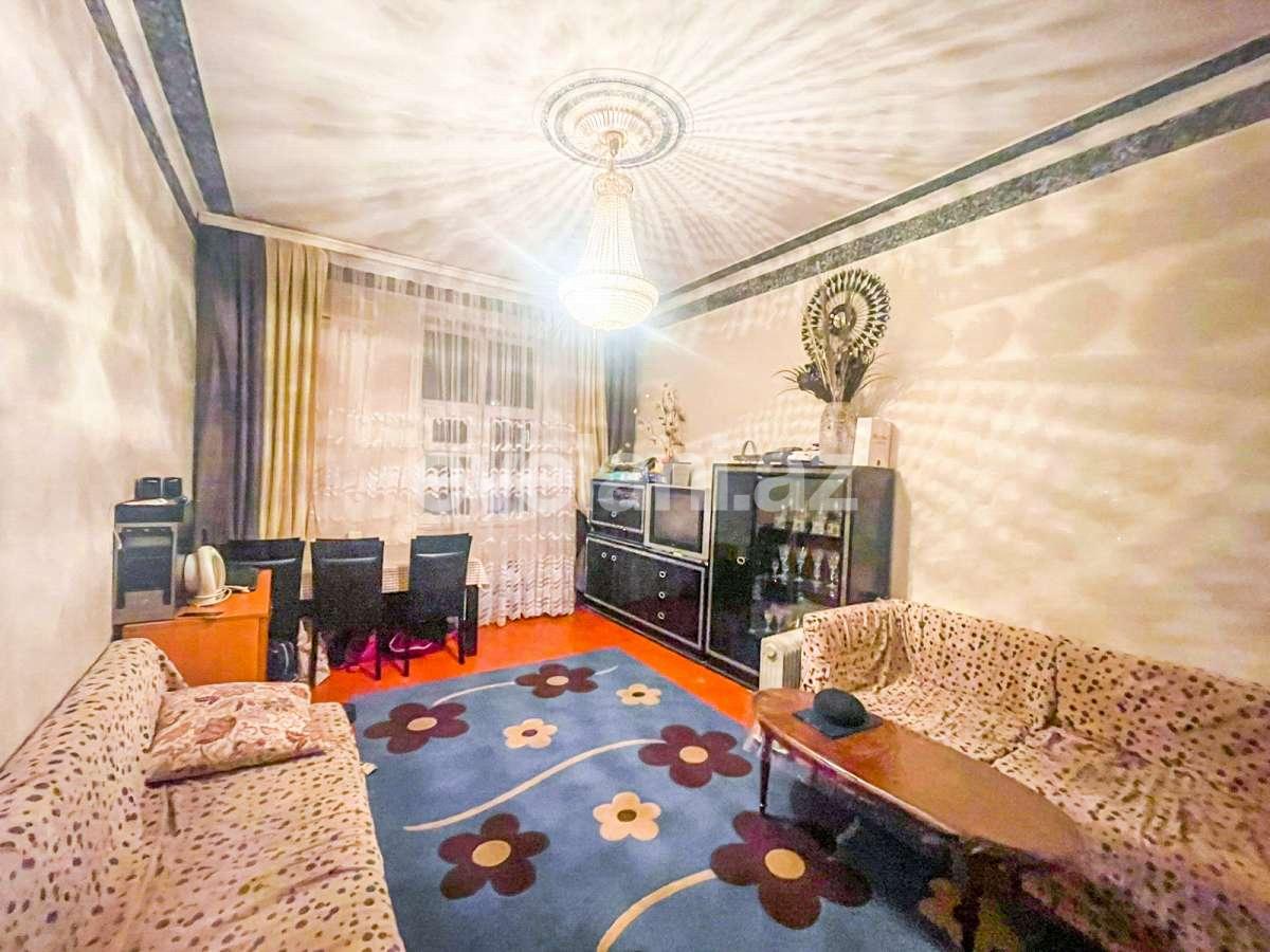 Satılır, köhnə tikili, 3 otaqlı, 82 m², Bakı, Nizami r, Qara Qarayev m.