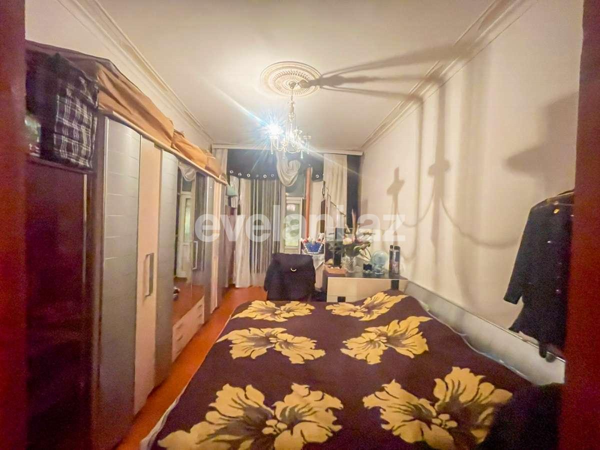 Satılır, köhnə tikili, 3 otaqlı, 82 m², Bakı, Nizami r, Qara Qarayev m.