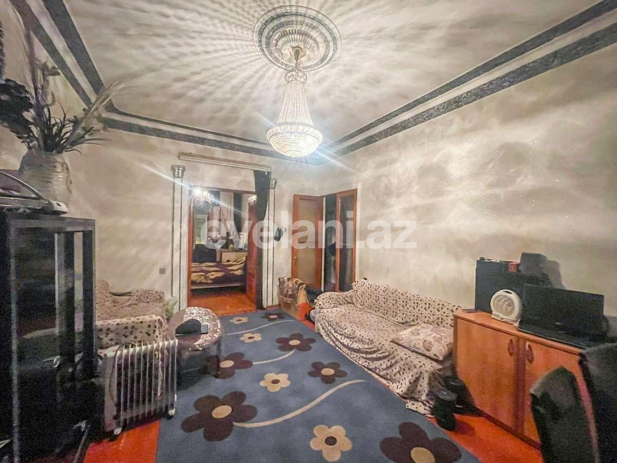 Satılır, köhnə tikili, 3 otaqlı, 82 m², Bakı, Nizami r, Qara Qarayev m.