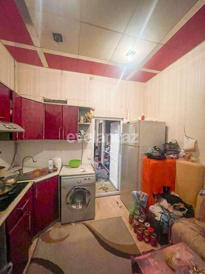 Satılır, köhnə tikili, 3 otaqlı, 82 m², Bakı, Nizami r, Qara Qarayev m.