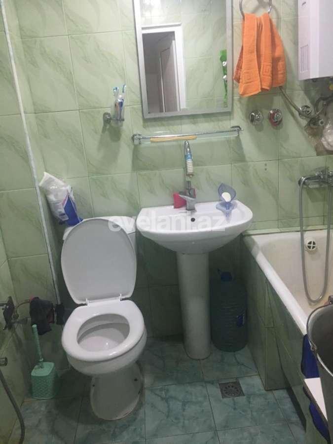 Sale, old building, 3 room, 72 m², Baku, Nizami r, Gara Garayev m.