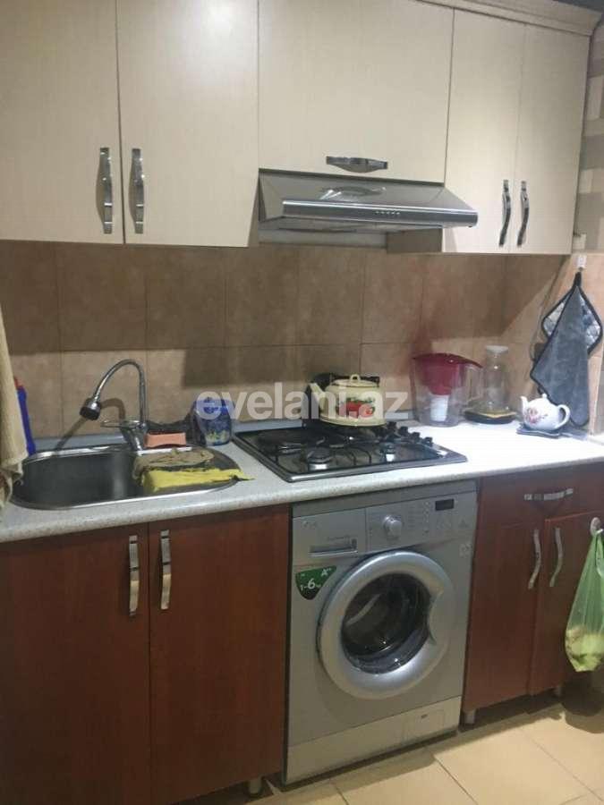 Sale, old building, 3 room, 72 m², Baku, Nizami r, Gara Garayev m.