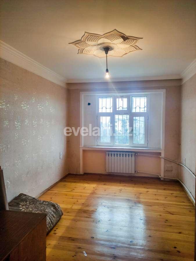 Satılır, köhnə tikili, 3 otaqlı, 82 m², Bakı, Nizami r, Neftçilər m.