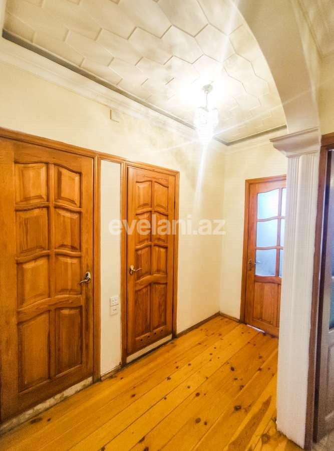 Satılır, köhnə tikili, 3 otaqlı, 82 m², Bakı, Nizami r, Neftçilər m.