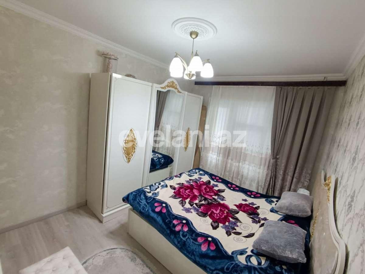 Satılır, köhnə tikili, 3 otaqlı, 82 m², Bakı, Nizami r, Xalqlar Dostluğu m.