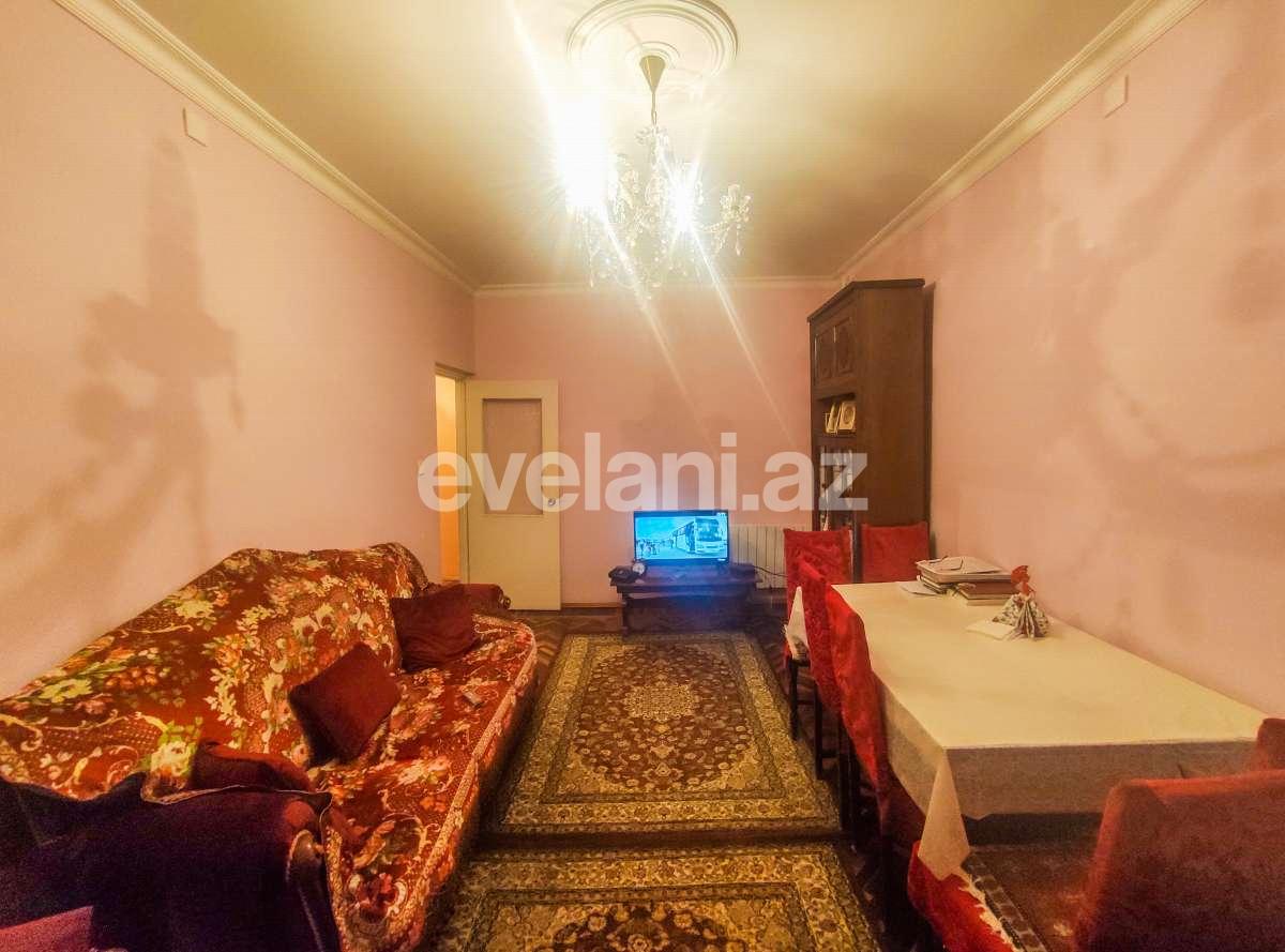 Satılır, köhnə tikili, 3 otaqlı, 87 m², Bakı, Nizami r, Xalqlar Dostluğu m.