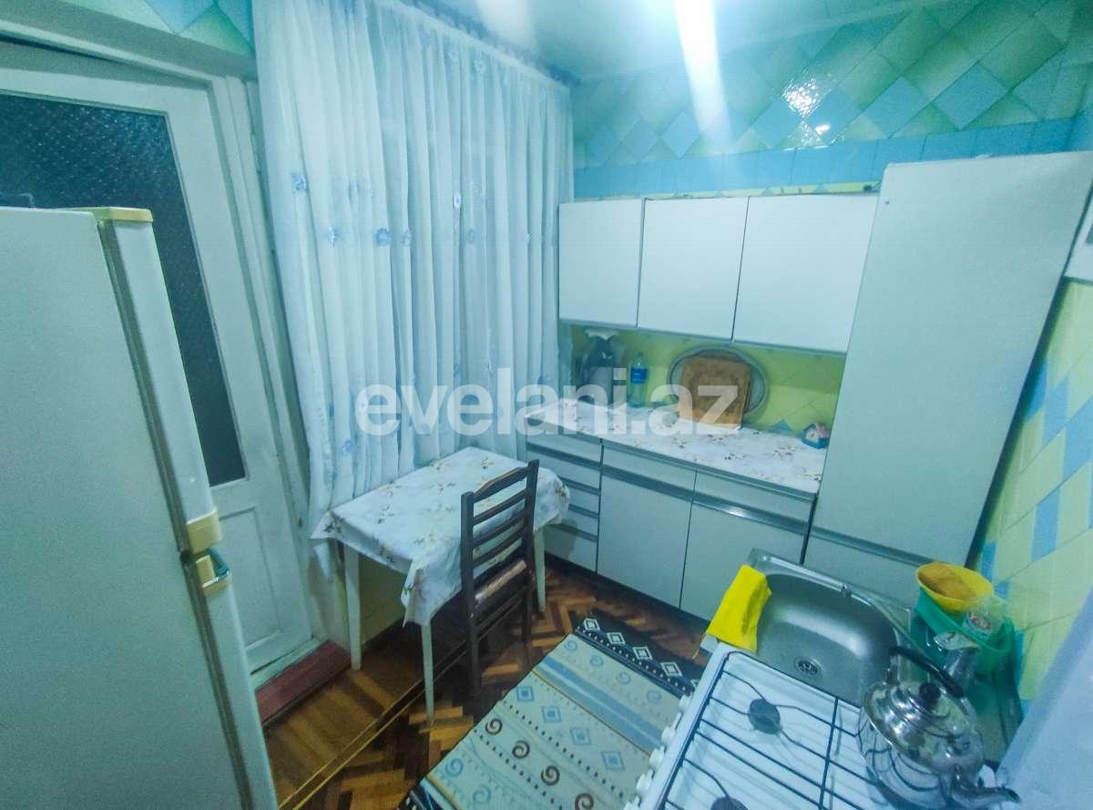 Satılır, köhnə tikili, 3 otaqlı, 87 m², Bakı, Nizami r, Xalqlar Dostluğu m.