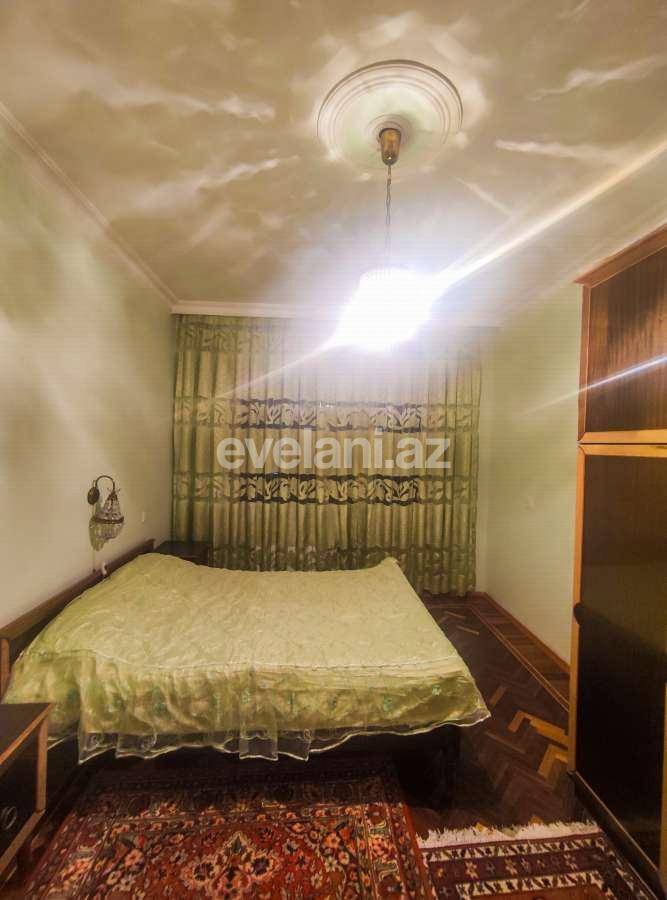 Satılır, köhnə tikili, 3 otaqlı, 87 m², Bakı, Nizami r, Xalqlar Dostluğu m.