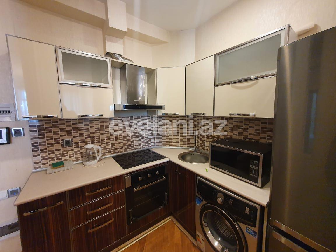 Kirayə verilir, yeni tikili, 2 otaqlı, 82 m², Bakı, Nəsimi r, 28 may m.