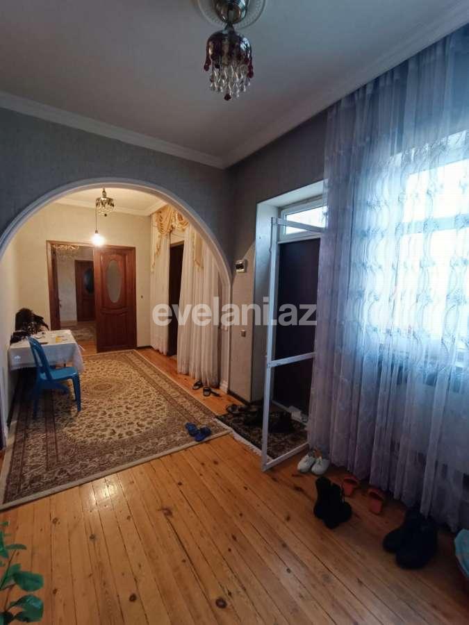 Satılır, həyət evi / bağ, 5 otaqlı, 180 m², Bakı, Binəqədi r.