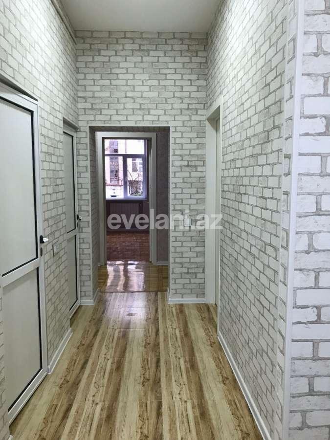 Satılır, köhnə tikili, 3 otaqlı, 90 m², Bakı, Səbail r, Bayıl q.