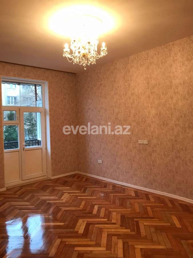 Satılır, köhnə tikili, 3 otaqlı, 90 m², Bakı, Səbail r, Bayıl q.