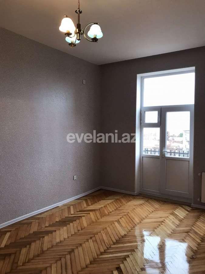 Satılır, köhnə tikili, 3 otaqlı, 90 m², Bakı, Səbail r, Bayıl q.
