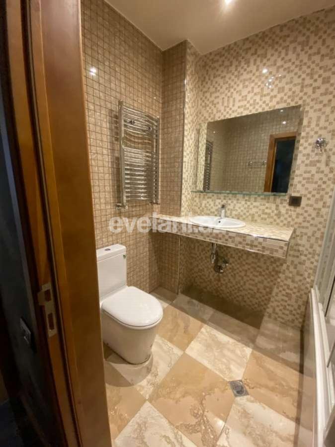 Rent, new building, 3 room, 138 m², Baku, Nasimi r.