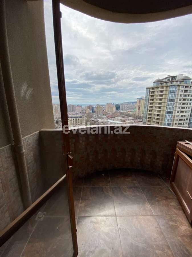 Rent, new building, 3 room, 138 m², Baku, Nasimi r.