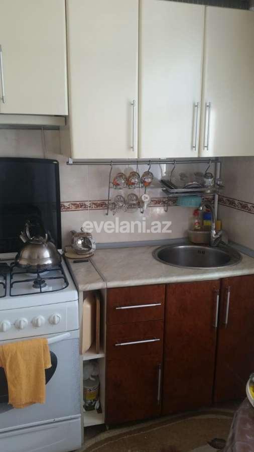 Kirayə verilir, köhnə tikili, 2 otaqlı, 65 m², Bakı, Səbail r, Sahil m.