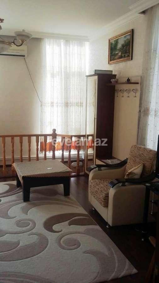 Kirayə verilir, köhnə tikili, 2 otaqlı, 65 m², Bakı, Səbail r, Sahil m.