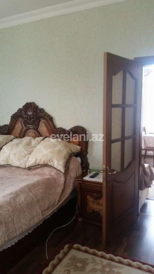 Kirayə verilir, köhnə tikili, 2 otaqlı, 65 m², Bakı, Səbail r, Sahil m.