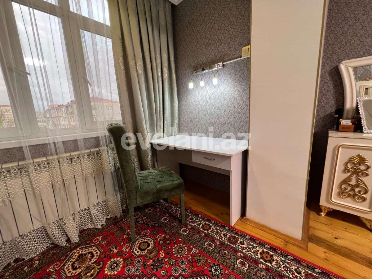 Satılır, köhnə tikili, 3 otaqlı, 113 m², Sumqayıt, 9-cu mikrorayon r.