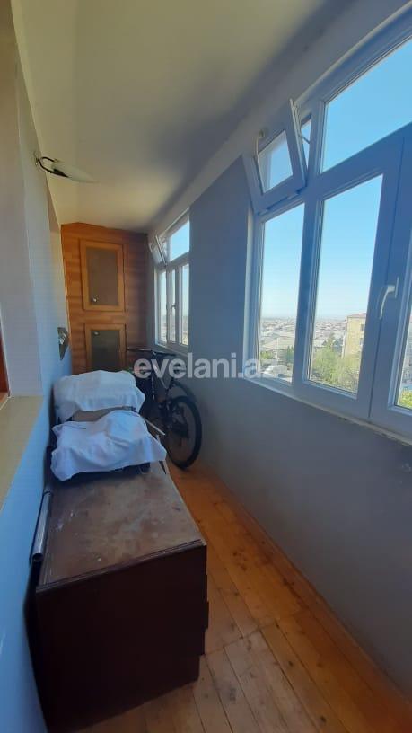 Satılır, köhnə tikili, 5 otaqlı, 110 m², Sumqayıt, 12-ci mikrorayon r.