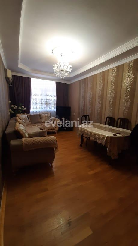 Satılır, köhnə tikili, 5 otaqlı, 110 m², Sumqayıt, 12-ci mikrorayon r.