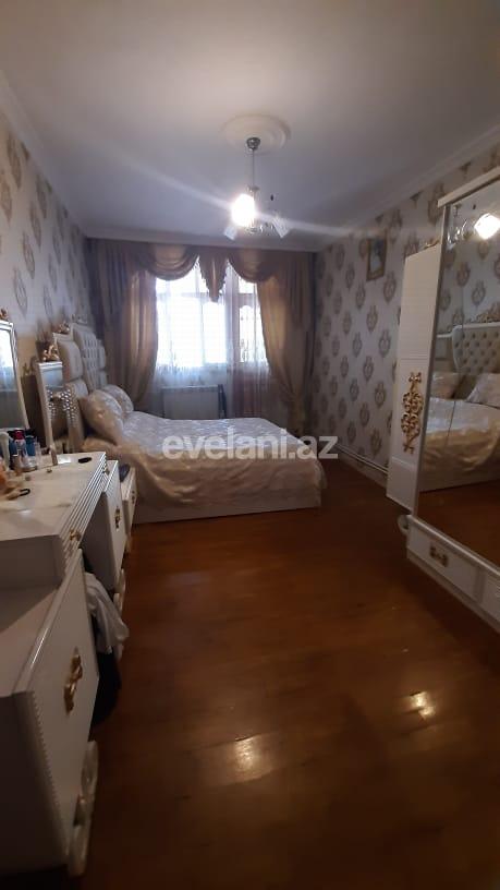 Satılır, köhnə tikili, 5 otaqlı, 110 m², Sumqayıt, 12-ci mikrorayon r.