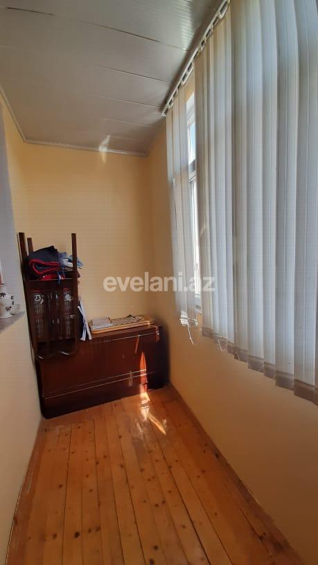 Satılır, köhnə tikili, 5 otaqlı, 110 m², Sumqayıt, 12-ci mikrorayon r.