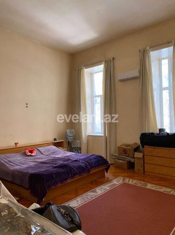 Satılır, köhnə tikili, 4 otaqlı, 165 m², Bakı, Səbail r.