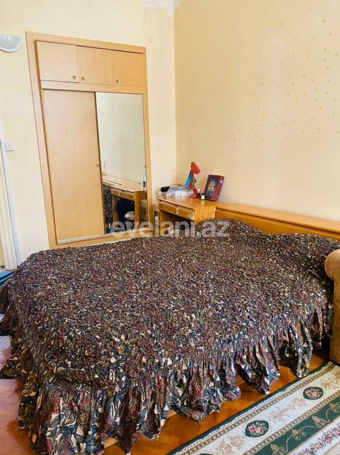 Satılır, köhnə tikili, 4 otaqlı, 165 m², Bakı, Səbail r.