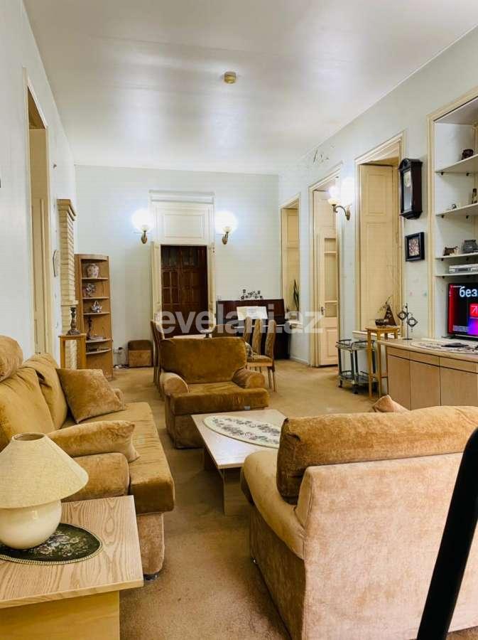 Satılır, köhnə tikili, 4 otaqlı, 165 m², Bakı, Səbail r.