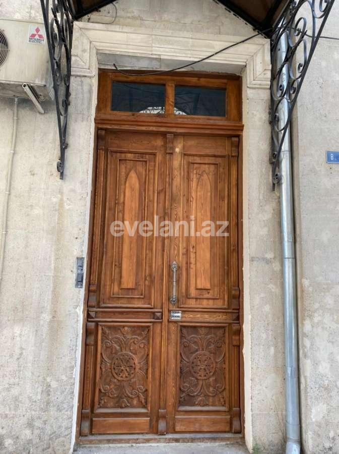 Satılır, köhnə tikili, 4 otaqlı, 165 m², Bakı, Səbail r.