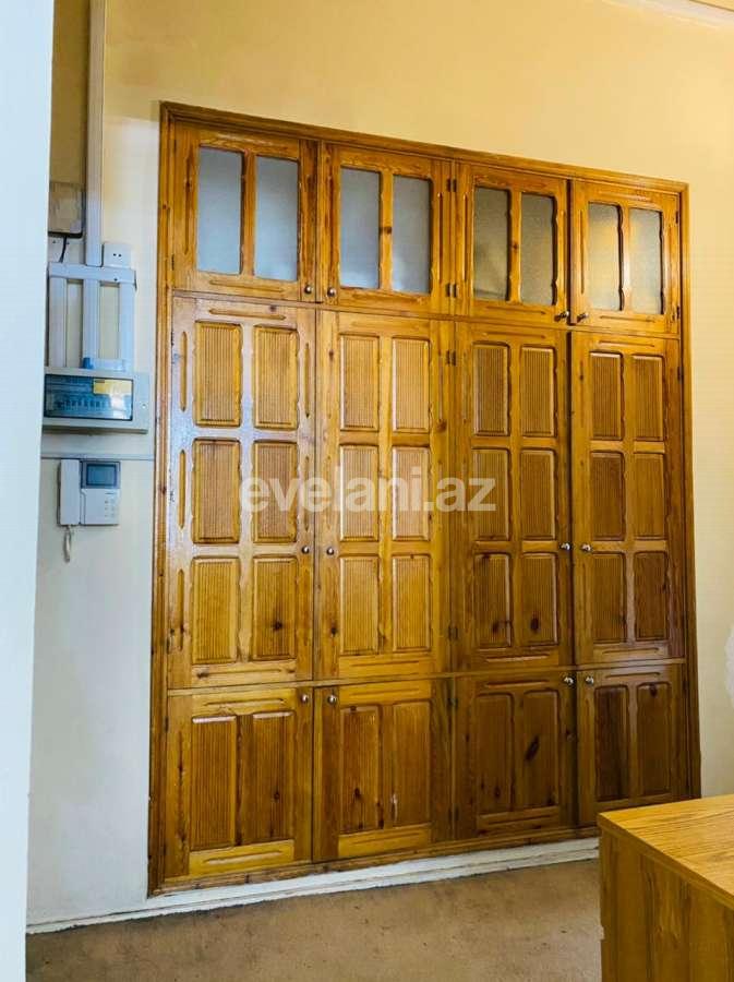 Satılır, köhnə tikili, 4 otaqlı, 165 m², Bakı, Səbail r.