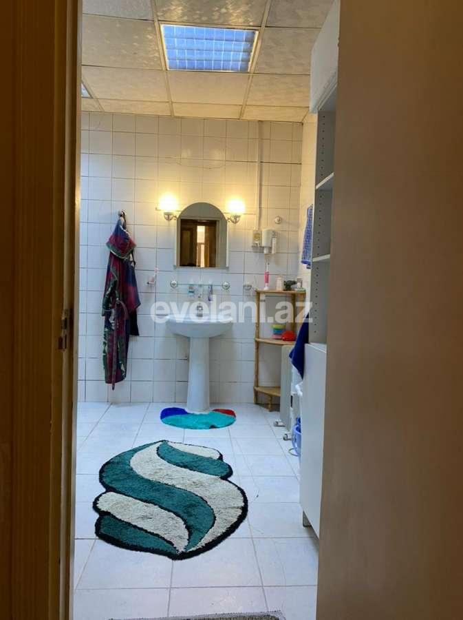 Satılır, köhnə tikili, 4 otaqlı, 165 m², Bakı, Səbail r.