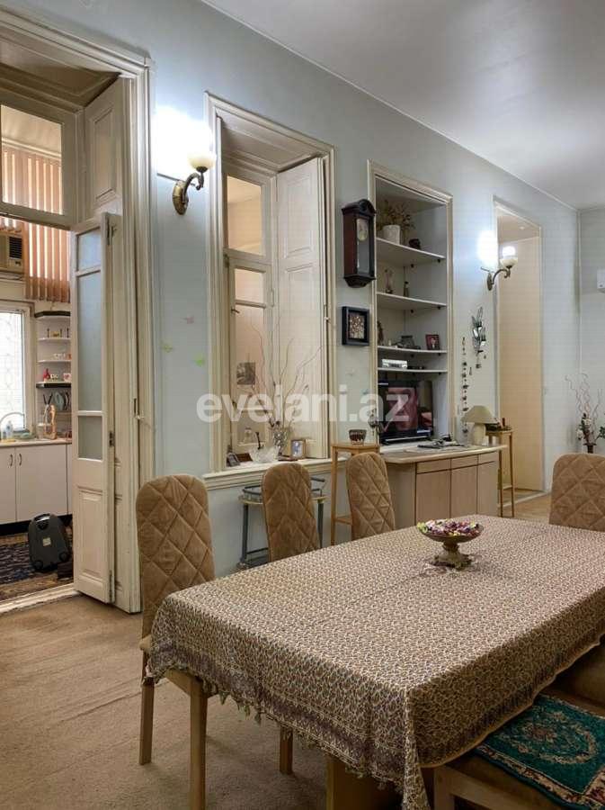 Satılır, köhnə tikili, 4 otaqlı, 165 m², Bakı, Səbail r.