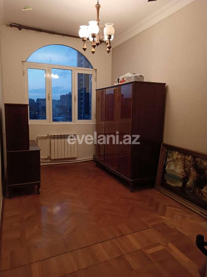 Kirayə verilir, köhnə tikili, 3 otaqlı, 120 m², Bakı, Yasamal r, Elmlər Akademiyası m.